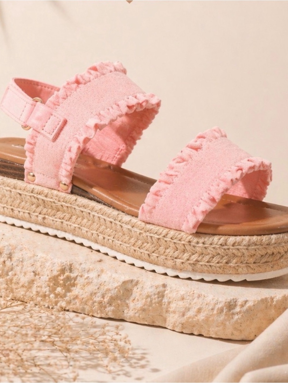 NEW IN BOX - Pierre Dumas Women's Pink Ruffle Espadrille Platform Sandals